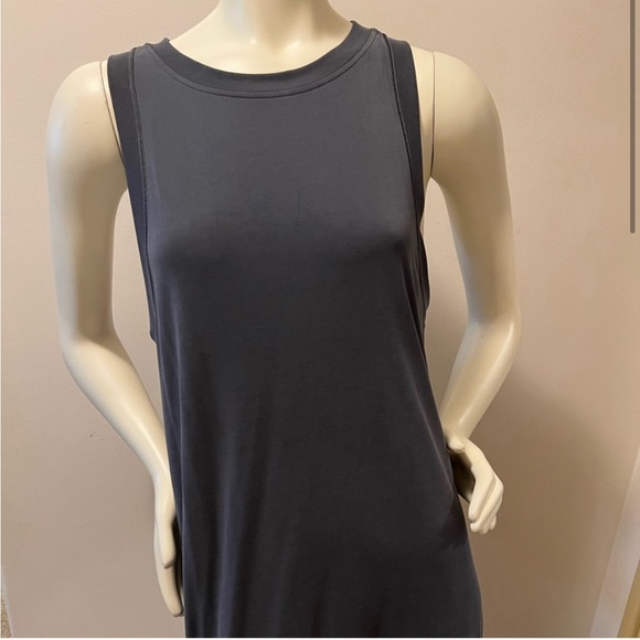 Lululemon Ease of It All Dress (Hemmed) in Graphite Gray 6 - Picture 4 of 10